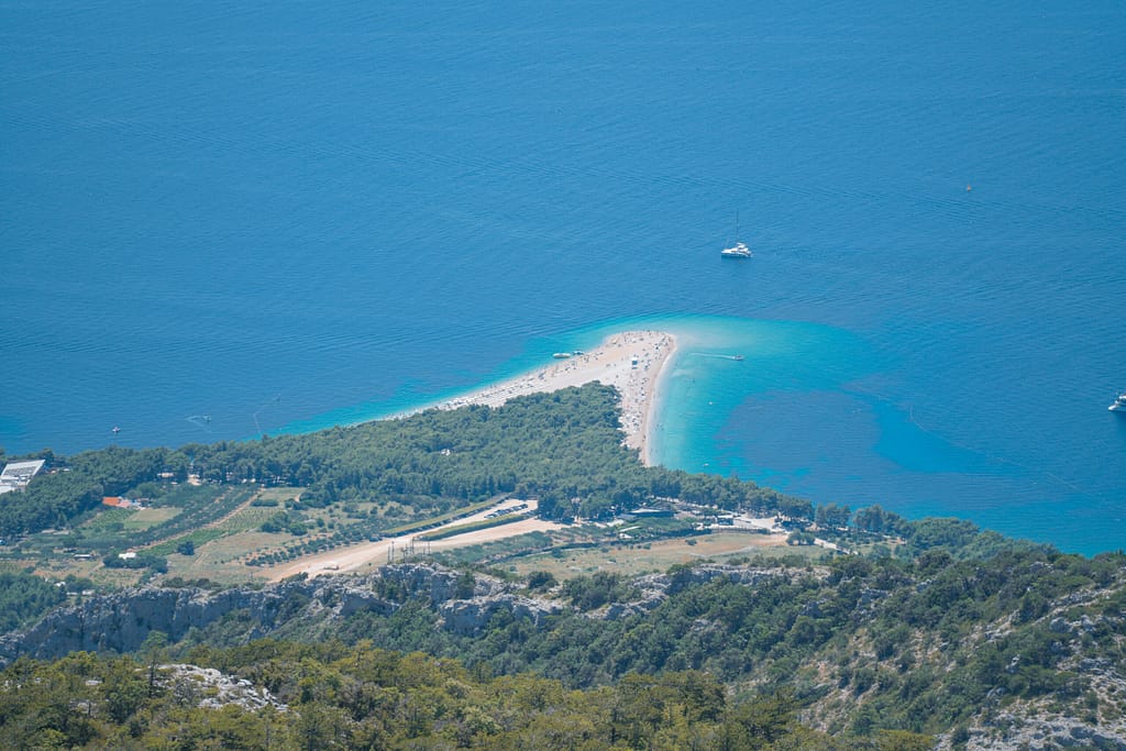Zlatni rat 尖角沙灘