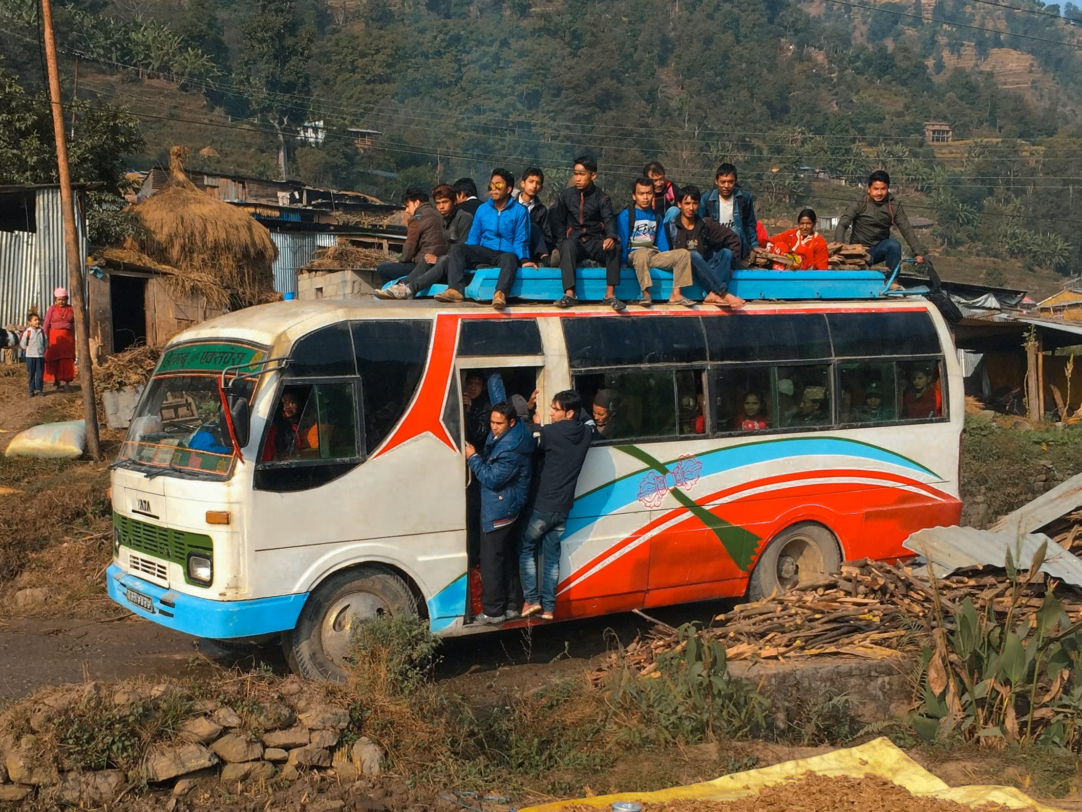 nepal-bus