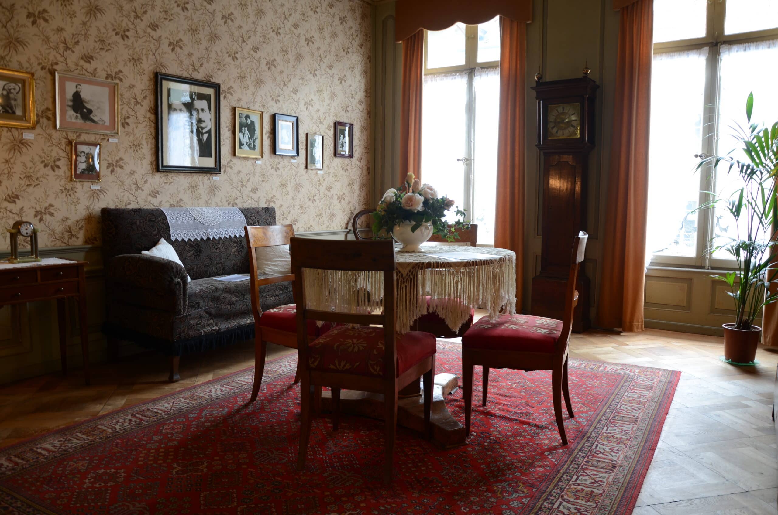 bern Einstein home