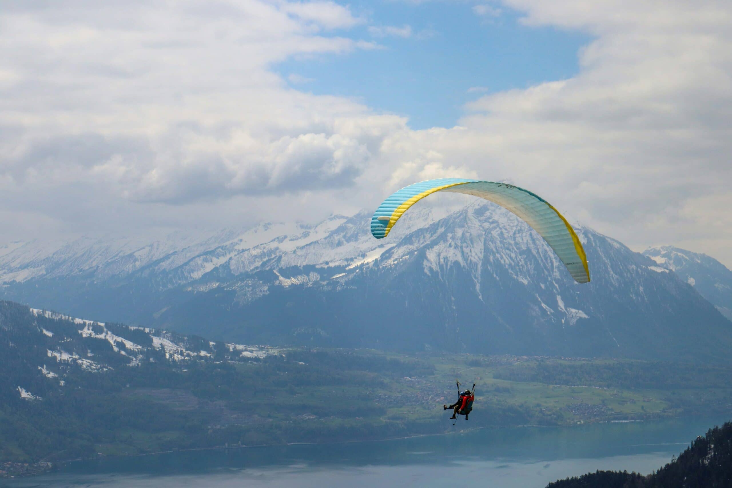 interlaken paragliding