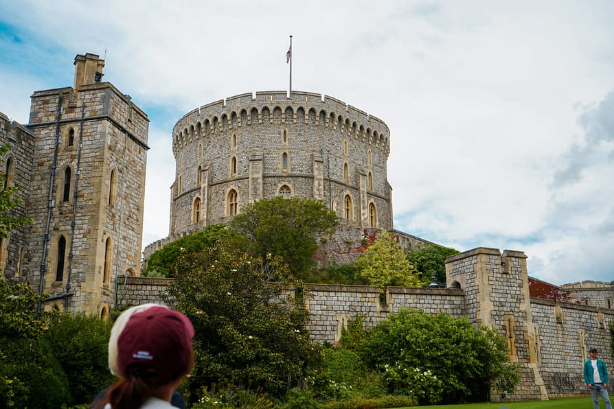 倫敦近郊自駕一日遊｜去了會後悔，不去會遺憾的巨石陣和溫莎城堡- 蜻蜓的旅遊日誌