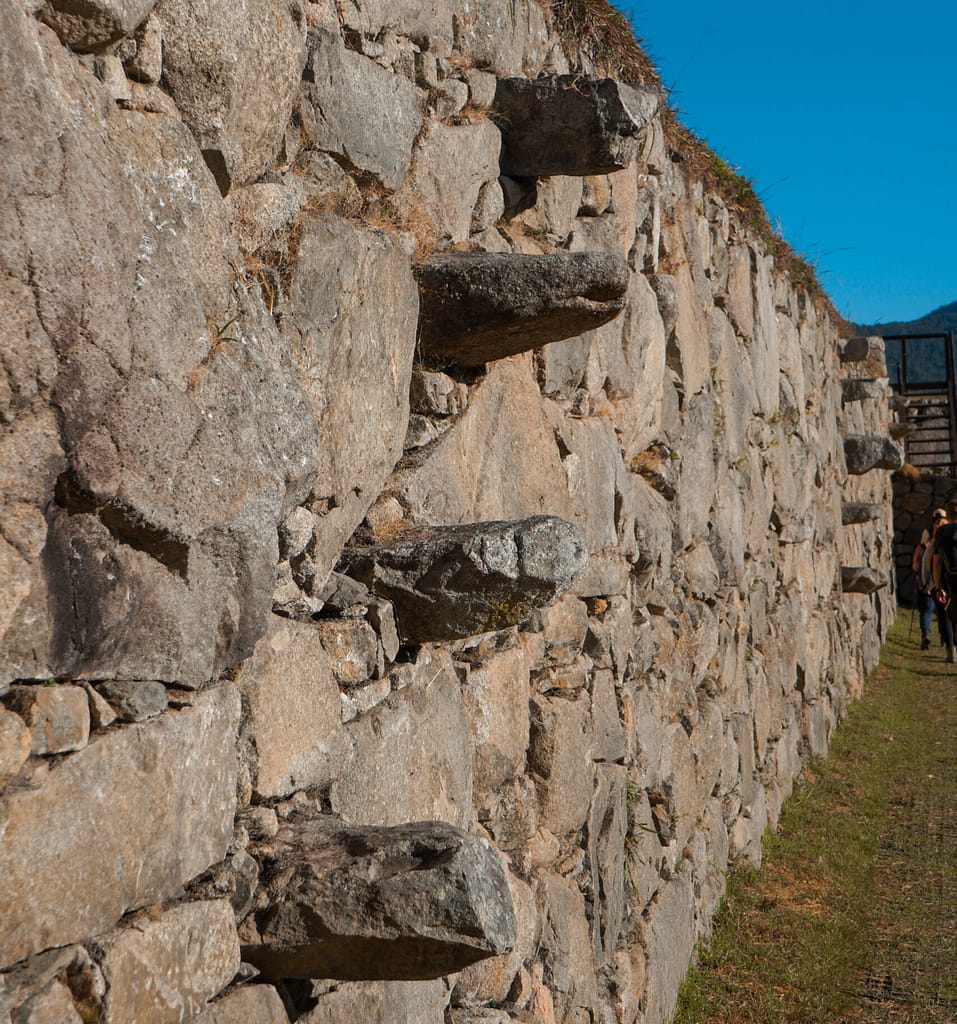 machu-picchu-construction